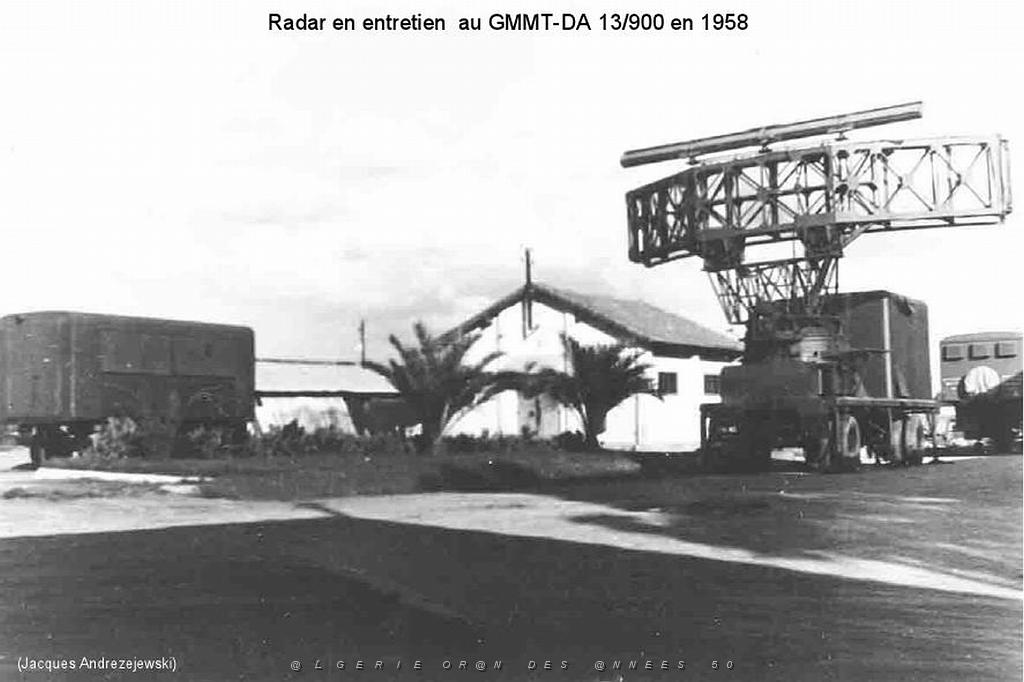 121 - AERODROMES ET BASES 1945-1962-1-BARAKI (13).jpg
